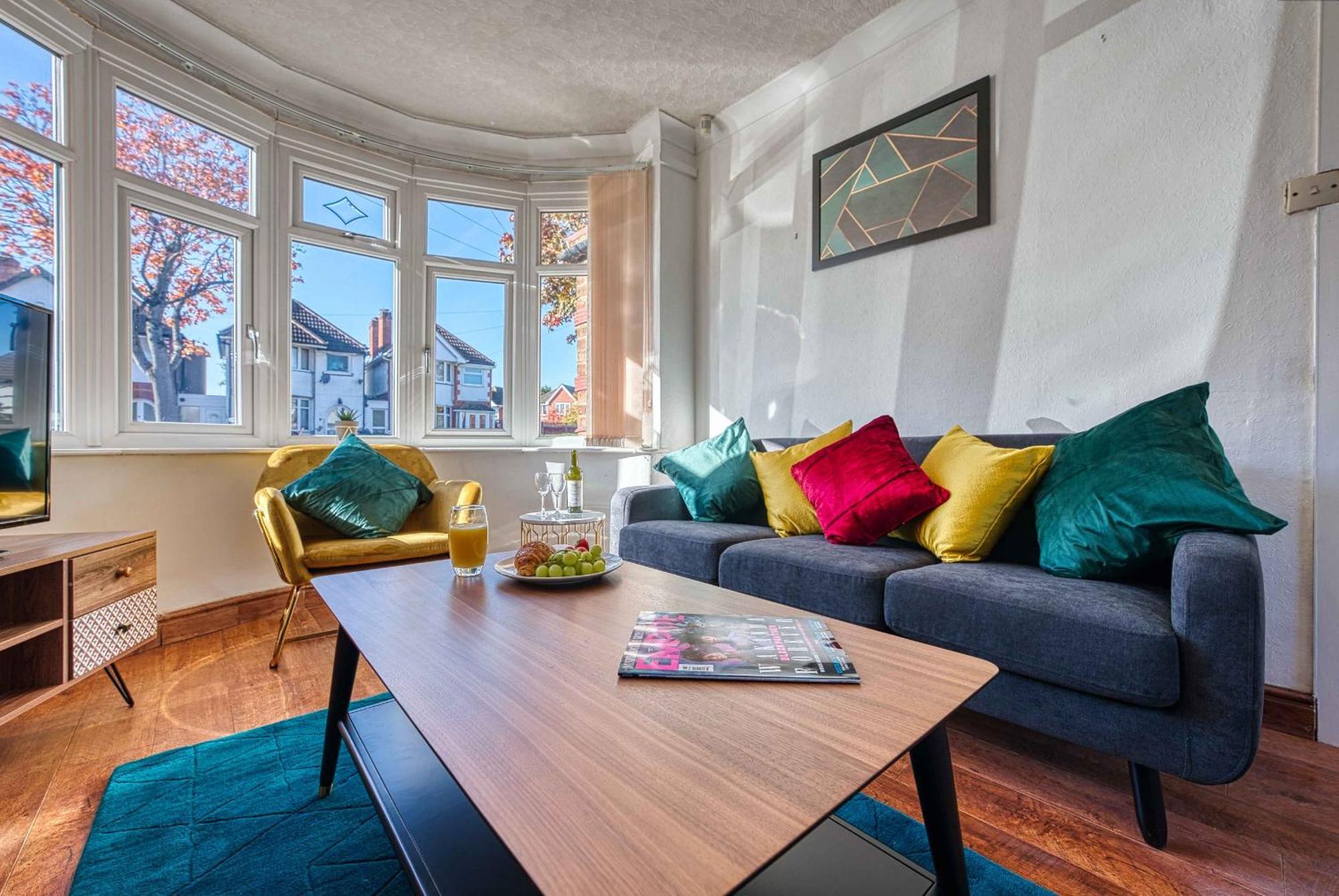 K Suites - Benedon Road Old Holiday home *
